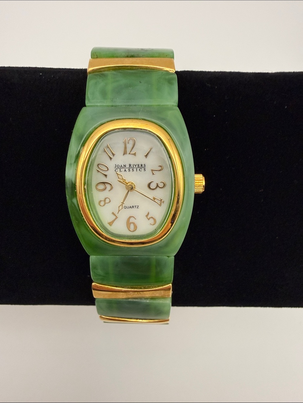 Joan Rivers Classics Green Faux Jade Stretch Bracelet Watch Gold Tone Quartz